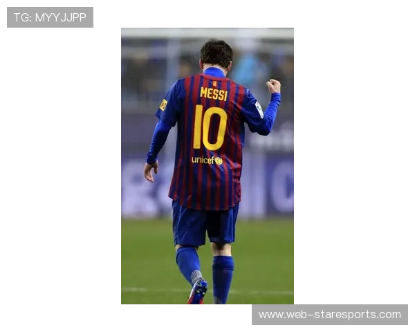 足球巨星手机壁纸九宫格精选，尽享全球球场传奇人物风采